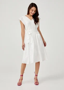 Love, Bonito Weekend Dresses*Ashtyn Broderie Anglaise Sash Tie Midi Dress