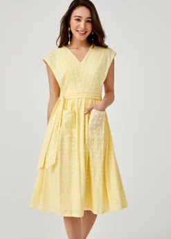 Love, Bonito Weekend Dresses*Ashtyn Broderie Anglaise Sash Tie Midi Dress