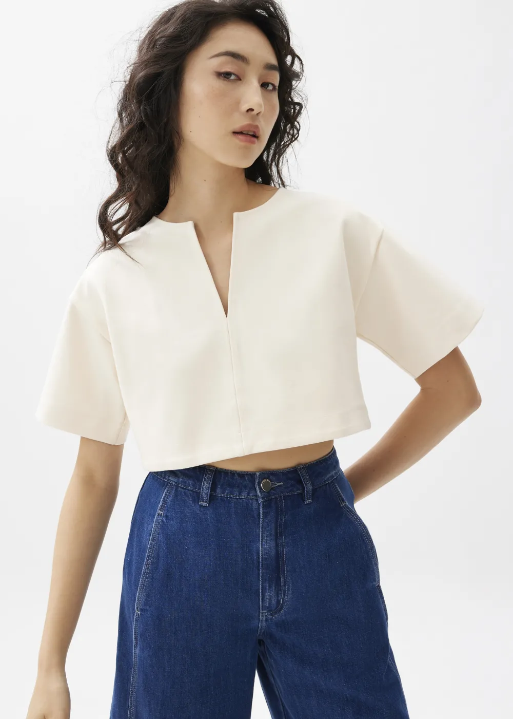 Love, Bonito Casual Tops*Boxy Notch Collar Crop Tee