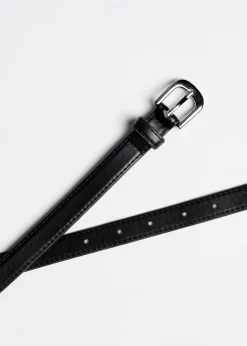 Love, Bonito Weekend|Casual*Classic Buckle Vegan Leather Belt