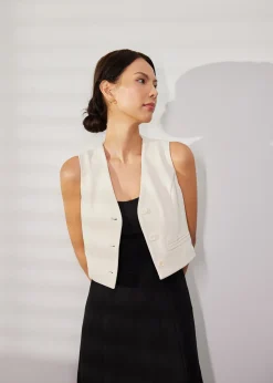 Love, Bonito Weekend|Work*Cropped V-neck Button Down Vest