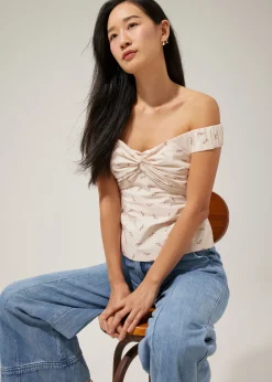 Love, Bonito Vacation|Tops*Elastic Cotton Off Shoulder Top