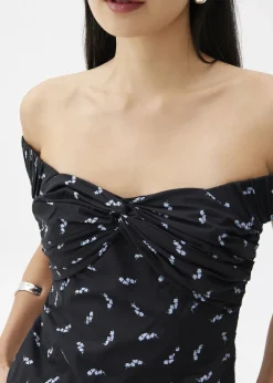 Love, Bonito Vacation|Tops*Elastic Cotton Off Shoulder Top