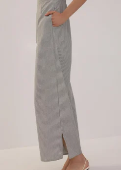 Love, Bonito Weekend|Vacation*Padded Plunge Linen Jumpsuit