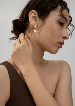 Love, Bonito Weekend|Vacation*Pearl Drop Earrings