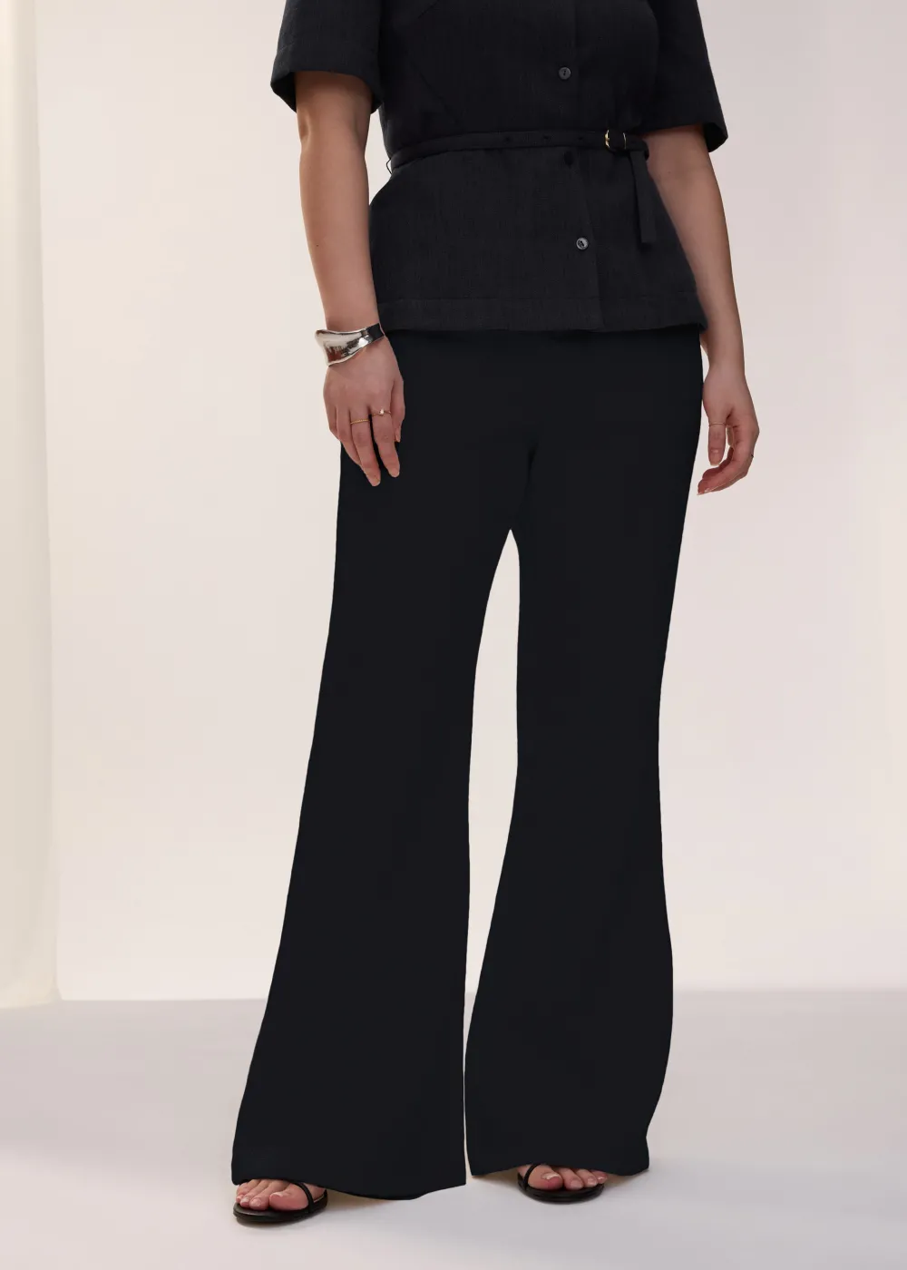 Love, Bonito Petite-Friendly|Work*PETITE Leggy™ Pvara Textured Flare Pants