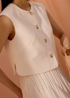 Love, Bonito Tops*Sammie Boxy Button Down Crop Top