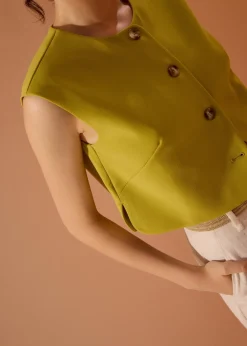 Love, Bonito Tops*Sammie Boxy Button Down Crop Top