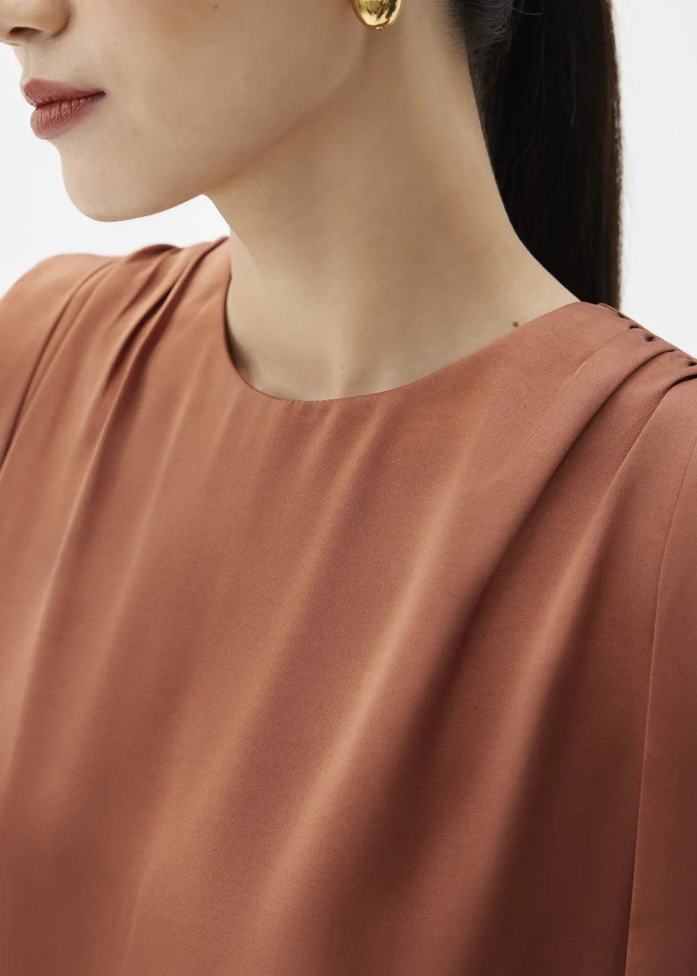 Love, Bonito Work Tops|Party Tops*Satin Boxy Shell Top