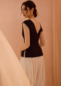 Love, Bonito Tops*Sofi V-neck Top