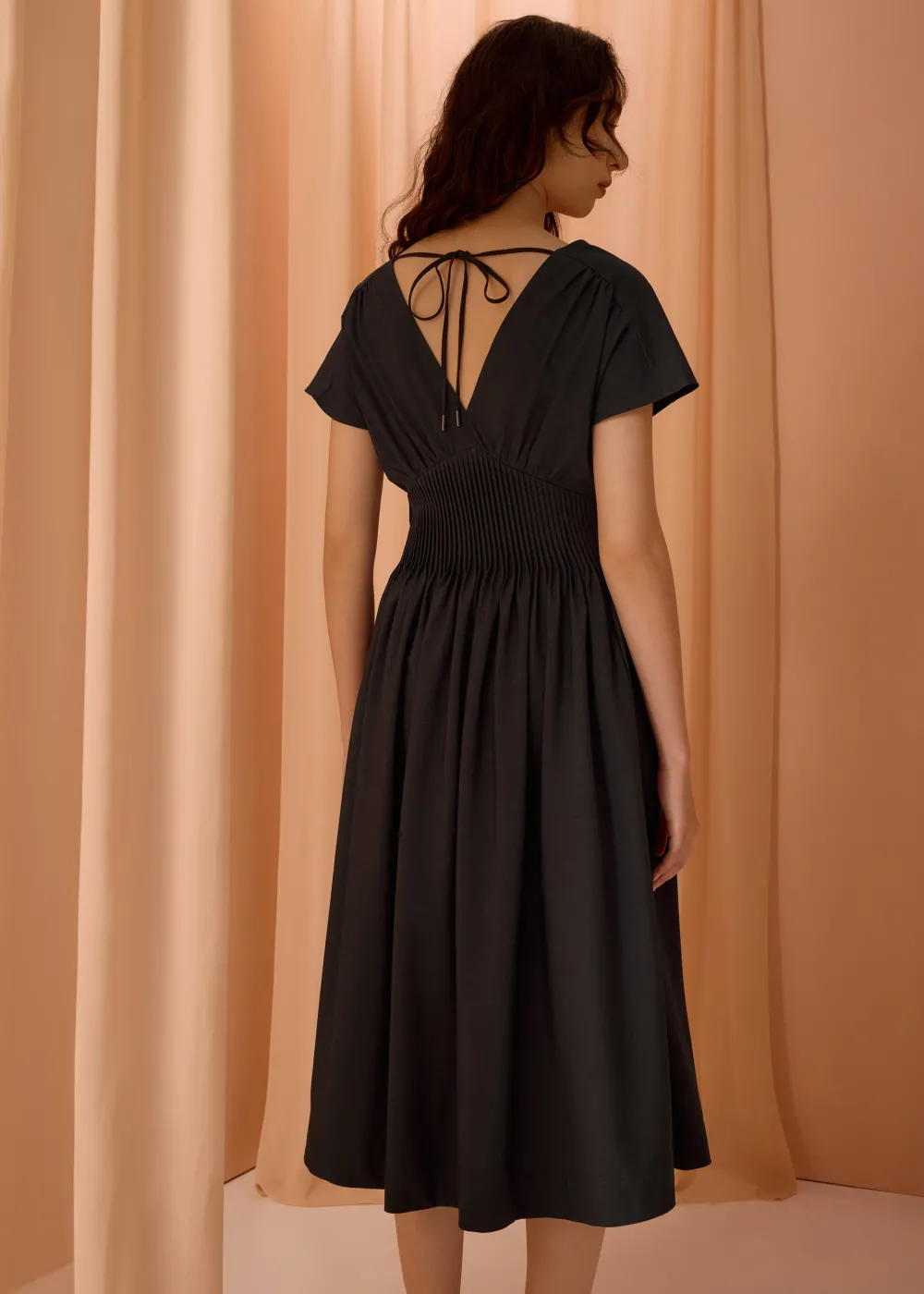Love, Bonito Vacation|Dresses*Trinh Pintuck Plunge Fit & Flare Midaxi Dress