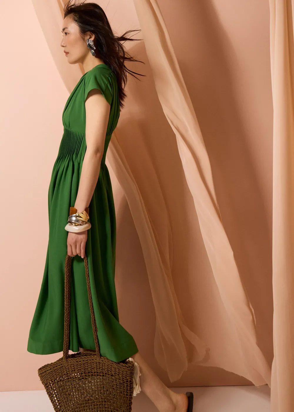 Love, Bonito Vacation|Dresses*Trinh Pintuck Plunge Fit & Flare Midaxi Dress