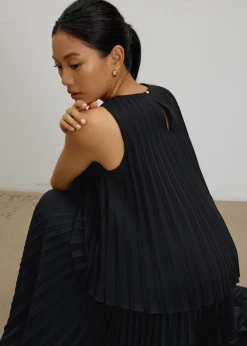 Love, Bonito Weekend|Vacation*Wei Sunray Pleated Trapeze Shell Top